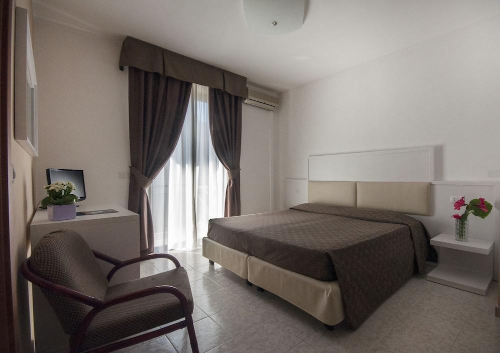 Rina Hotel Alghero Exterior foto