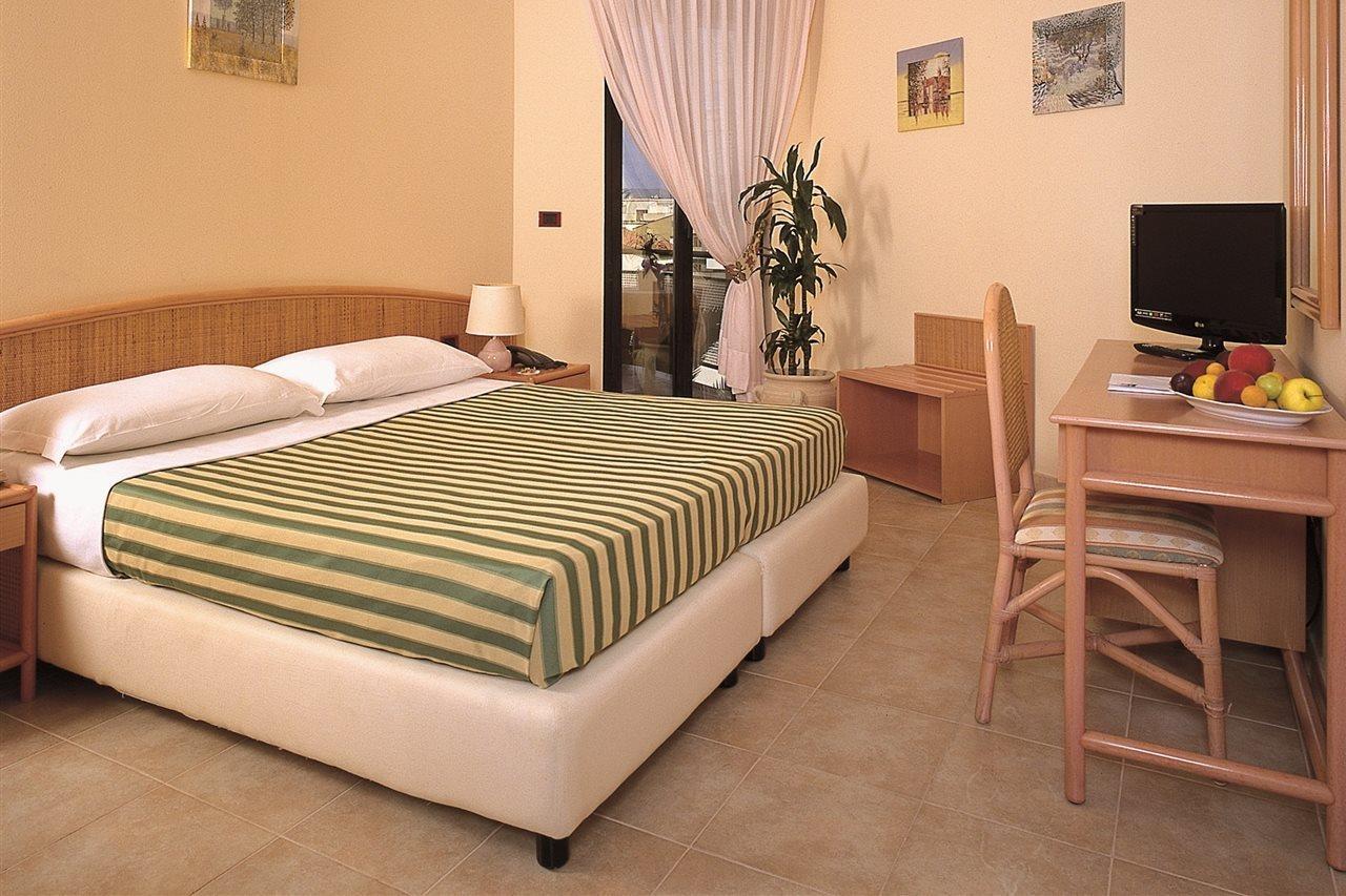 Rina Hotel Alghero Exterior foto