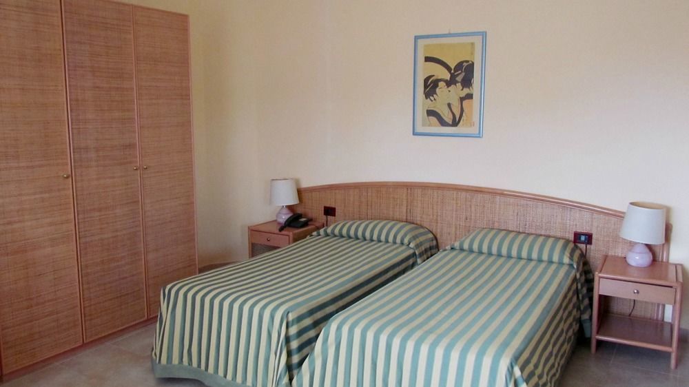 Rina Hotel Alghero Exterior foto