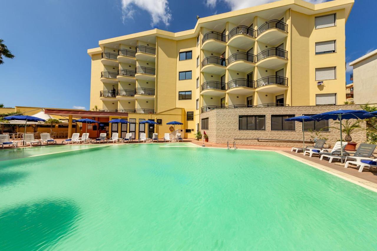 Rina Hotel Alghero Exterior foto